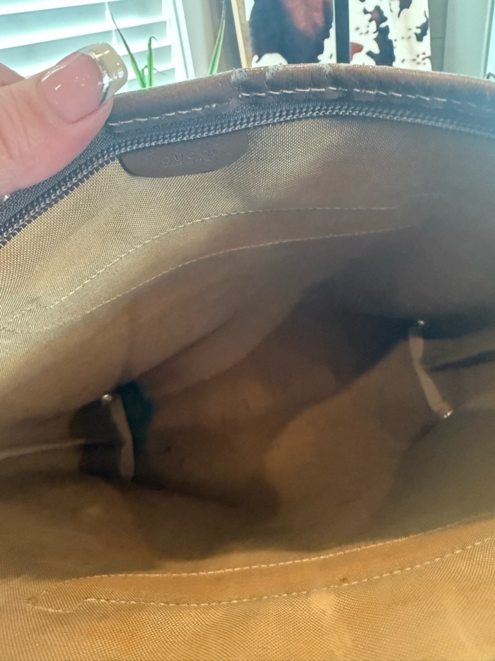 Authentic Gucci Vintage Supreme Tote w/Brown leather trim - Picture 12 of 12